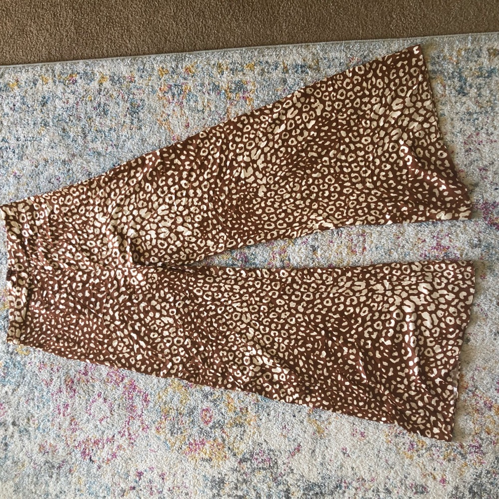 NWOT Alexis animal print pants
